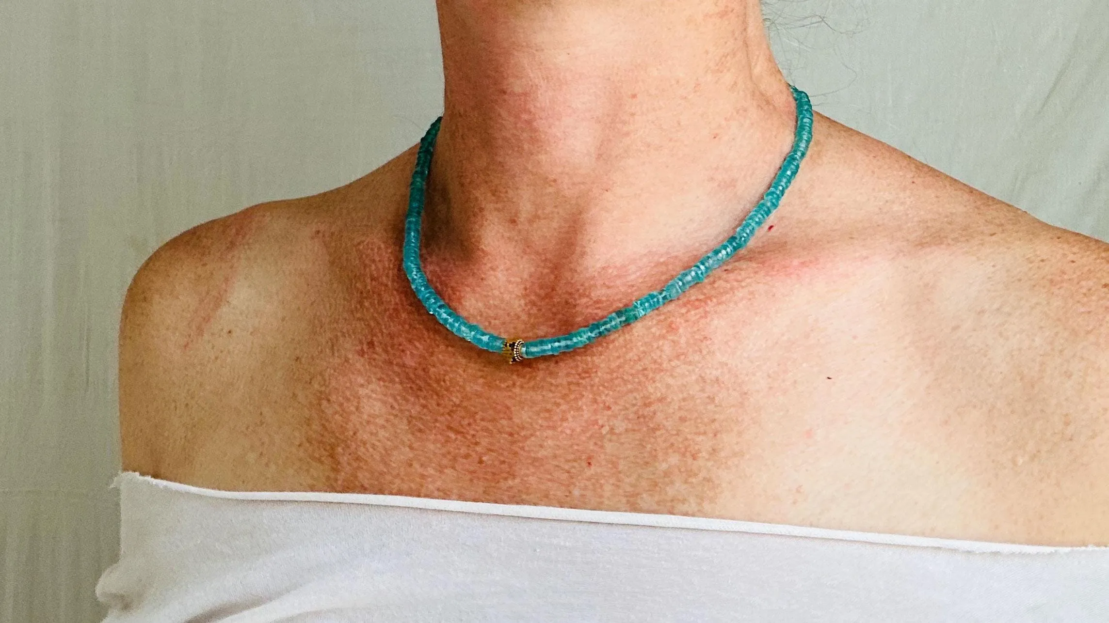 Aquamarine and Antique Gold Filigree Necklace. 14k. India. 0670