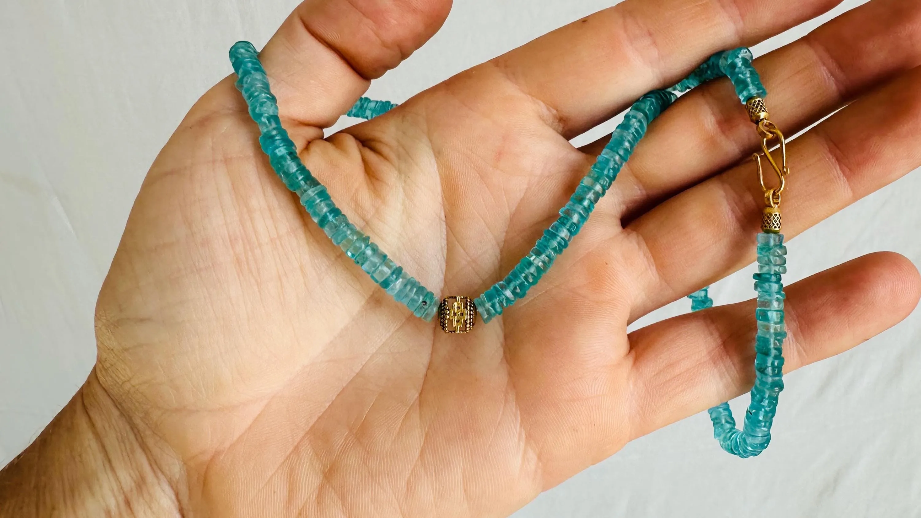 Aquamarine and Antique Gold Filigree Necklace. 14k. India. 0670