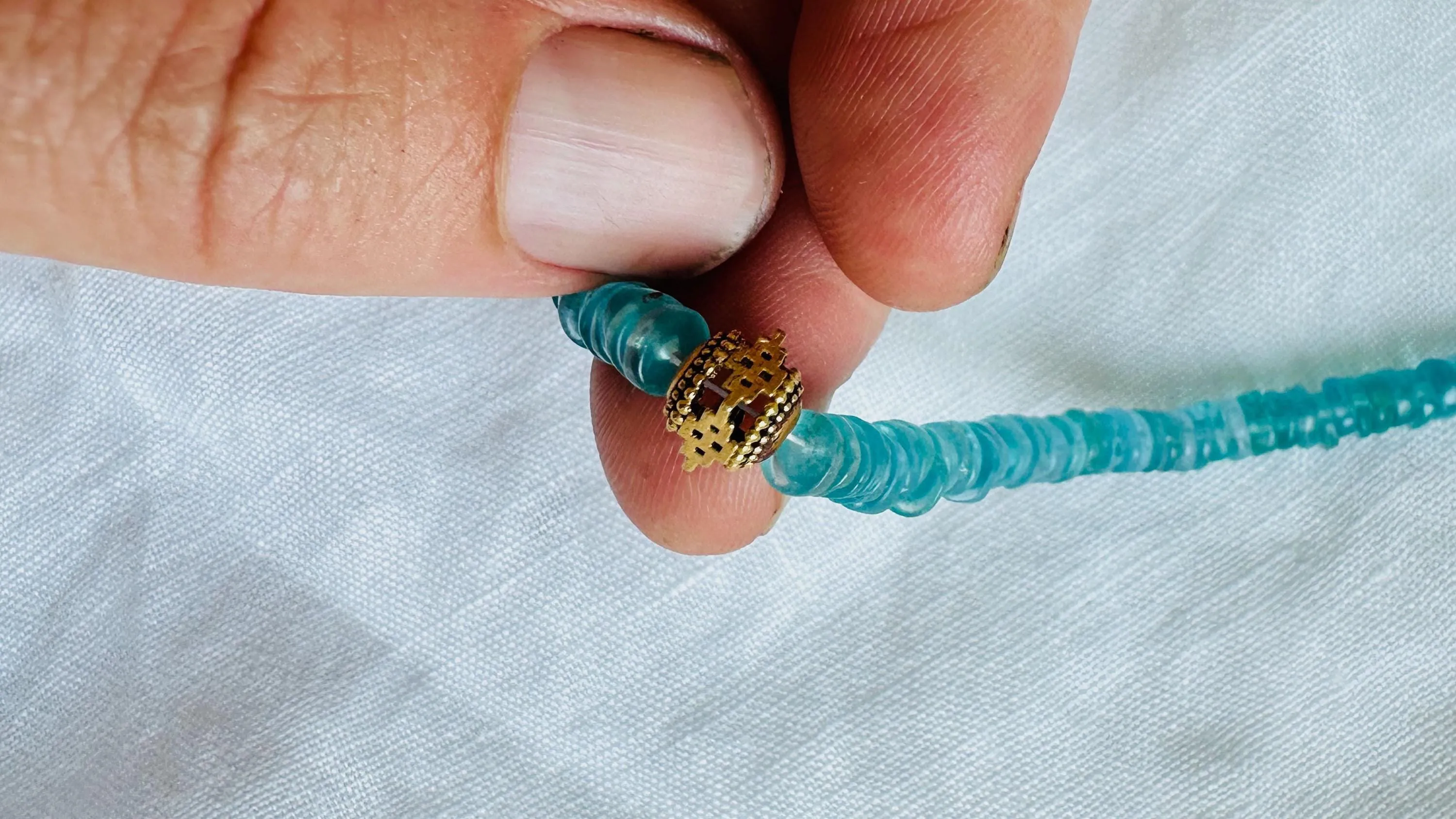 Aquamarine and Antique Gold Filigree Necklace. 14k. India. 0670