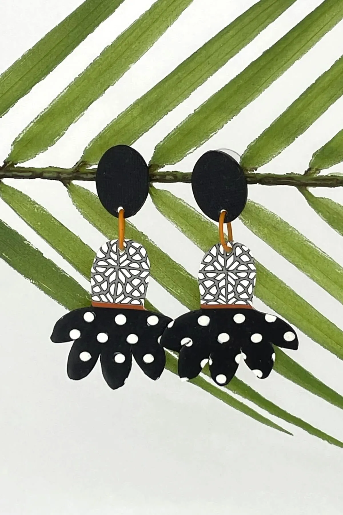 Disc Earrings - Petal