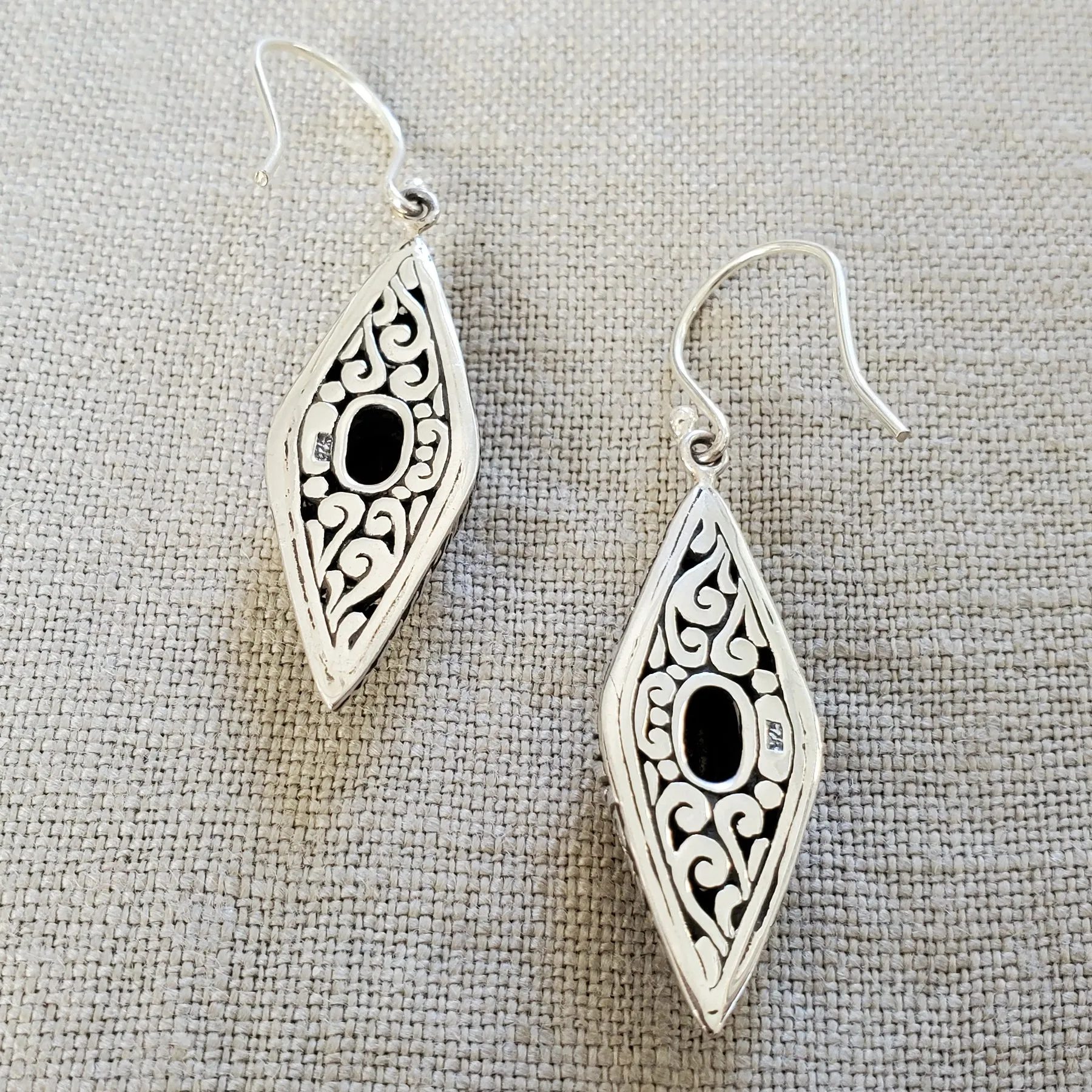 Garnet .925 Sterling Silver Earrings from Bali