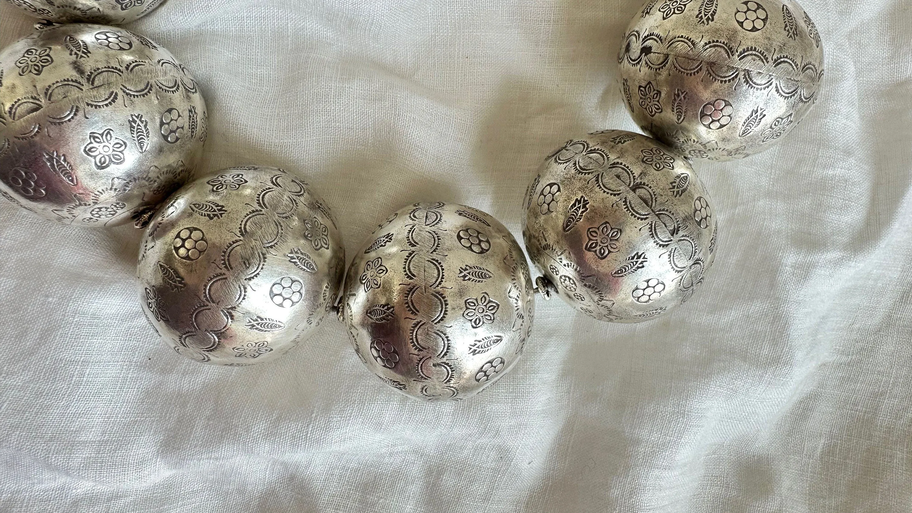Huge Silver Bead Necklace. Bench Beads. Gorgeous. 2041