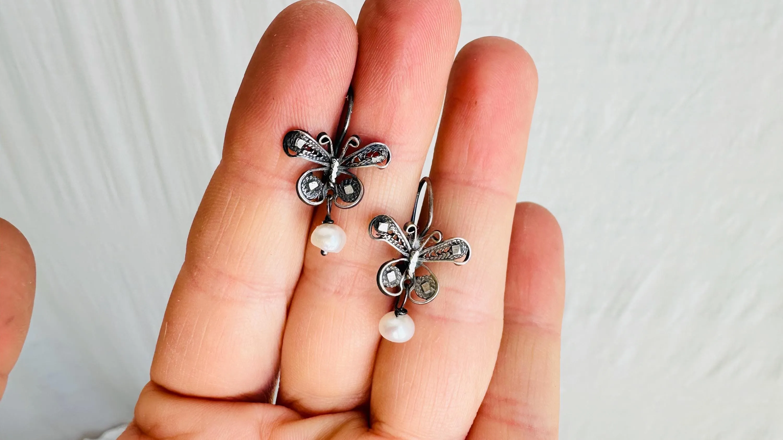 Oaxacan Filigree Earrings. Pearl & Silver. Butterflies. Mexico. Frida Kahlo. 4179