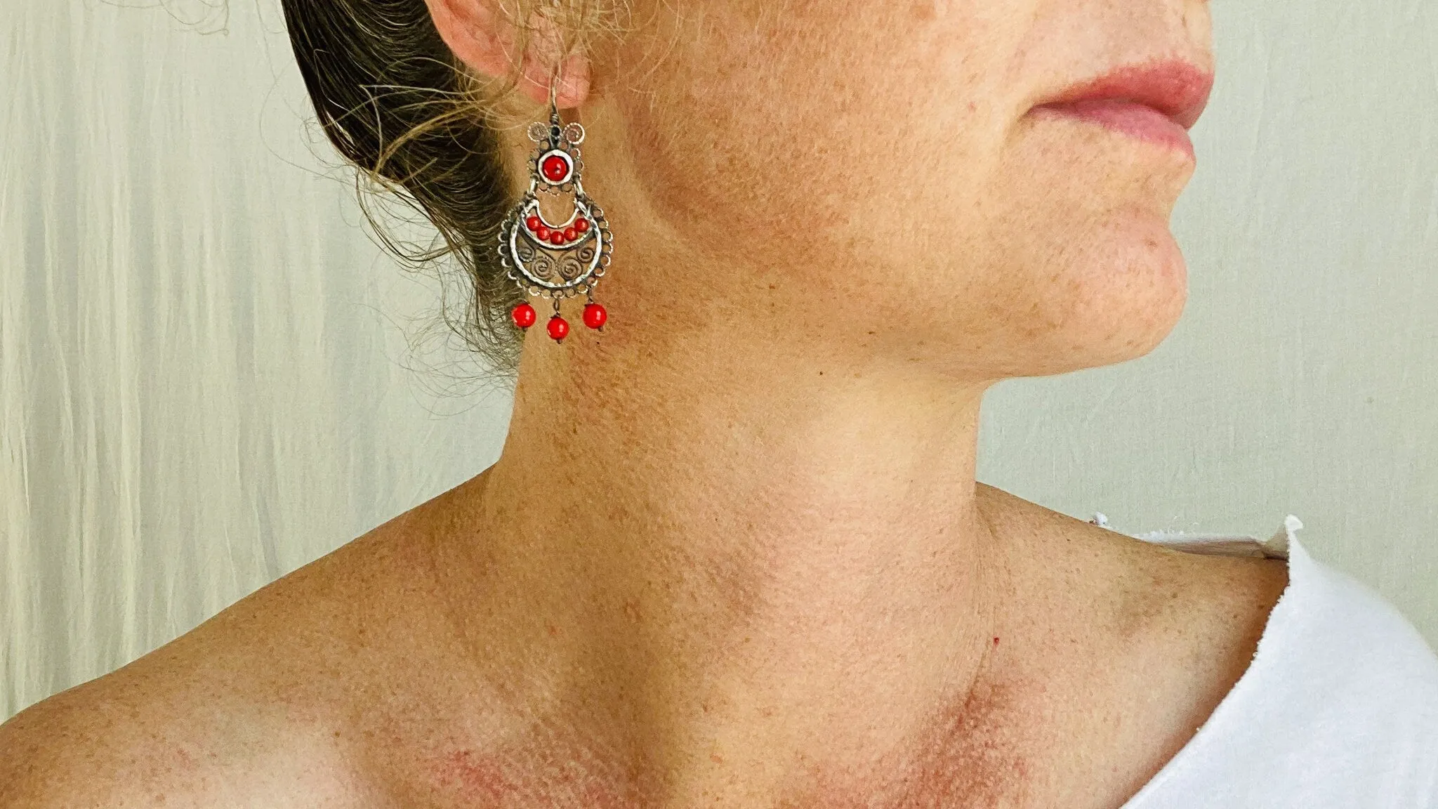 Oaxacan Filigree Earrings with Coral. Sterling Silver. Mexico. Frida Kahlo. 0021