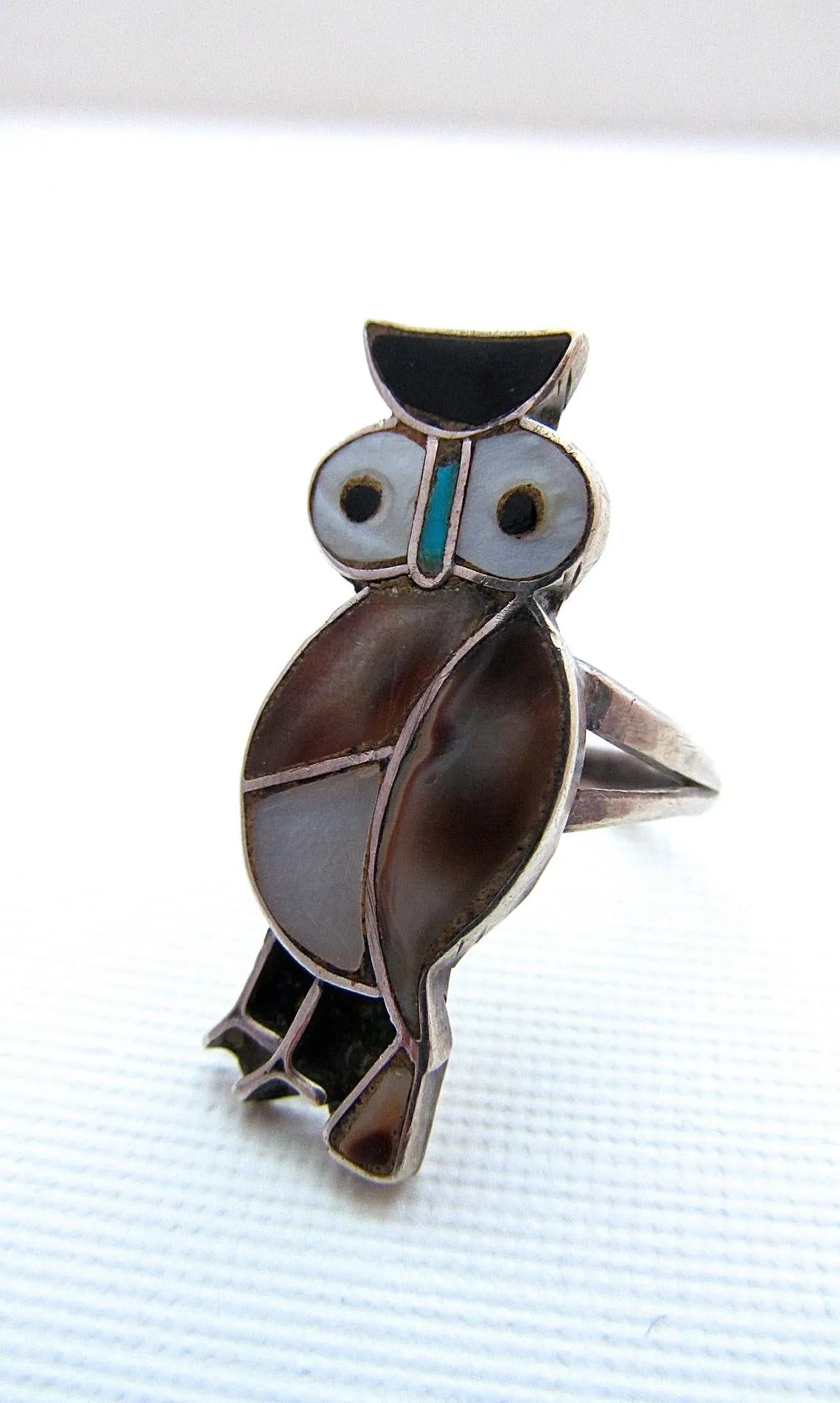 OWL LOVE 70s Zuni Native American Silver Shell Ring, Size 4