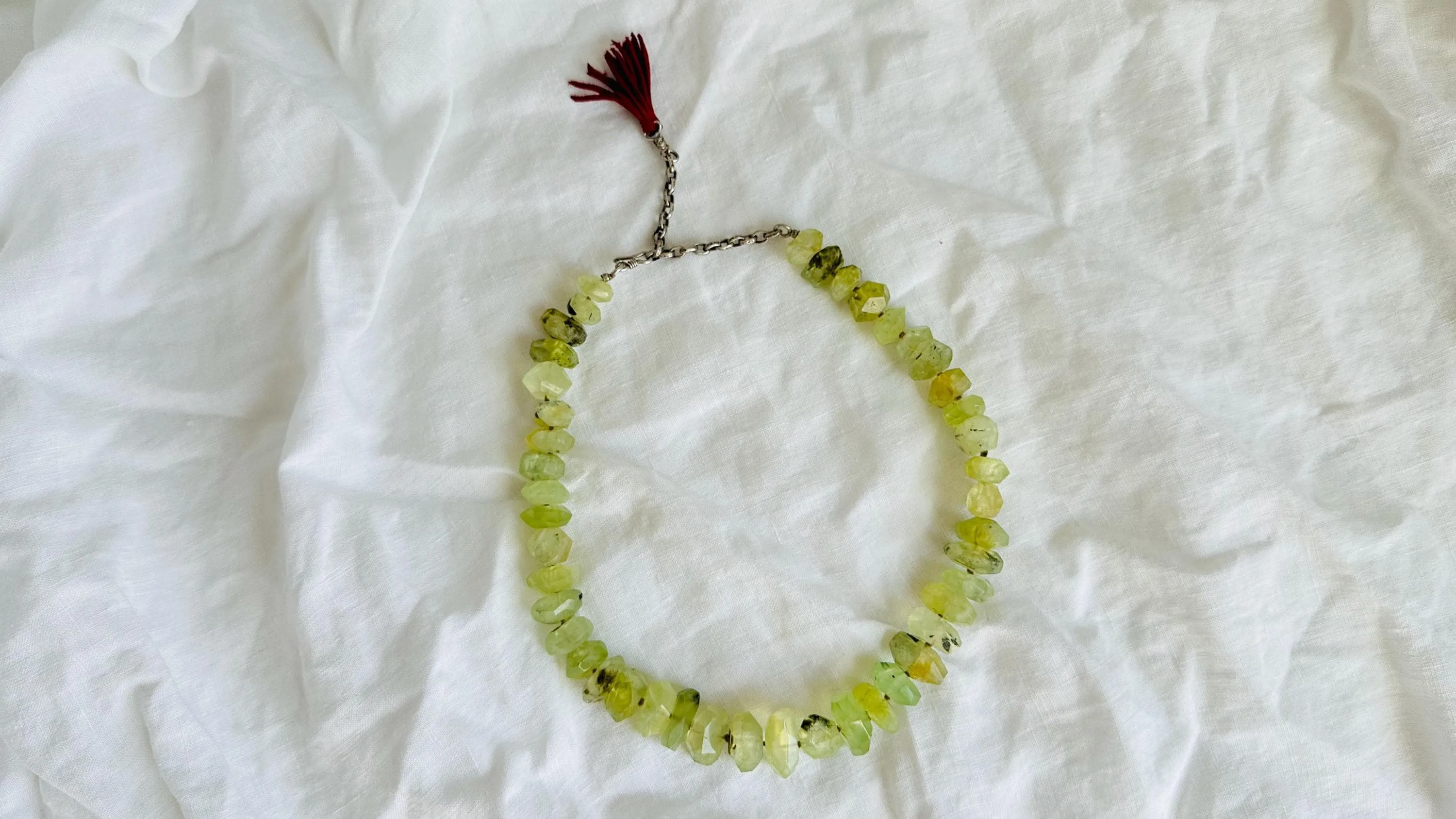 Rutilated Prehnite Necklace. Sterling Silver. 2641