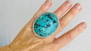 Turquoise and Silver Ring. Size 6.4.