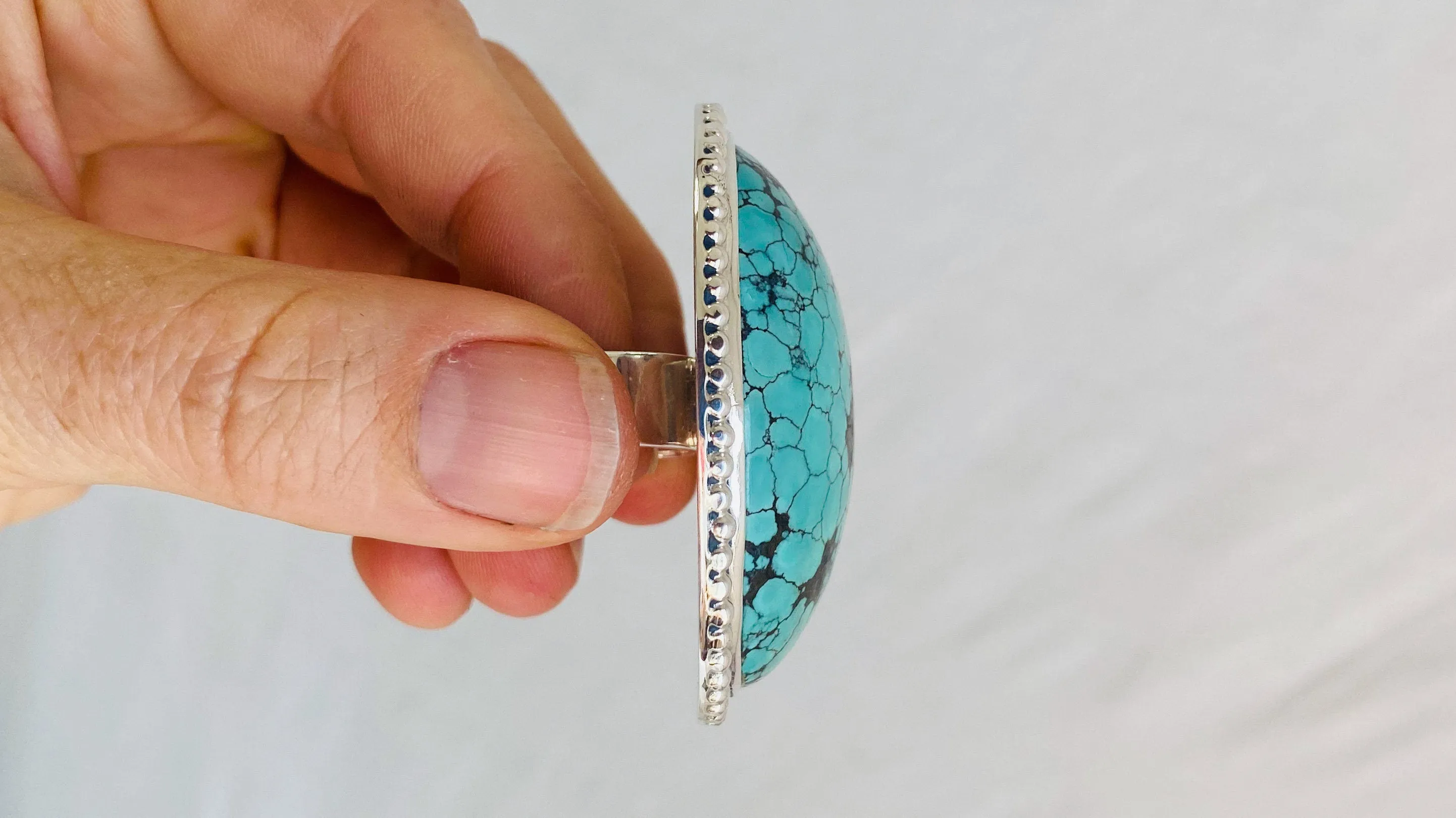 Turquoise and Silver Ring. Size 6.4.
